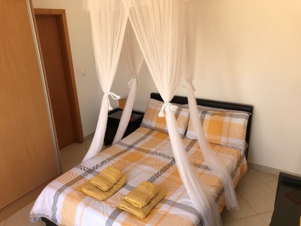  VC060 Double bedroom 