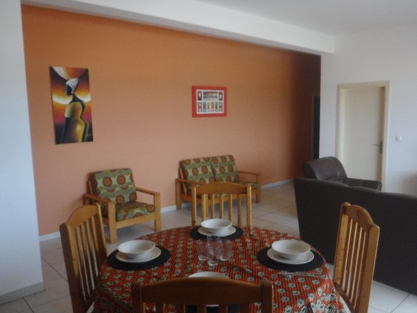  VC116-Living dining area 