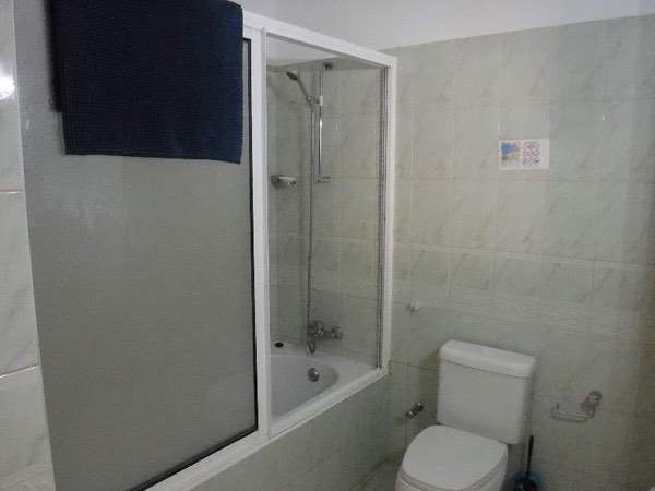  VC139-Bathroom 