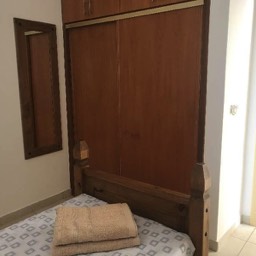 Vc123-single bedroom storage