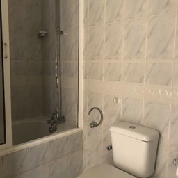 Vc123-ensuite bathroom