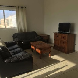 VC123-bright living area area