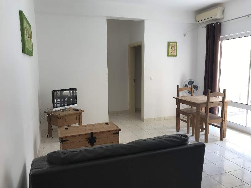 VC136-Living/Dining area